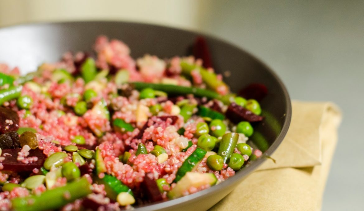 recette salade quinoa betterave petit pois végétarienne