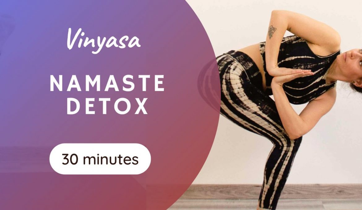 Séance de vinyasa namaste detox pour célébrer la fin d'année
